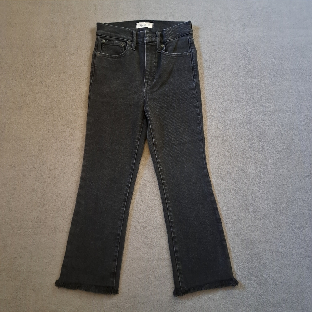 Madewell Black Cropped Frayed-Hem Jeans - Picture 13 of 13